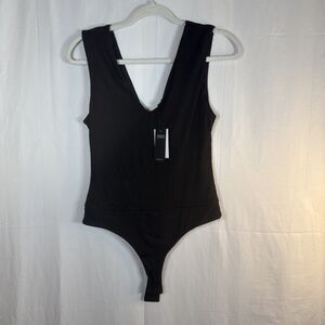 Women’s Afrm Black V-neck Bodysuit Size Medium NWT
